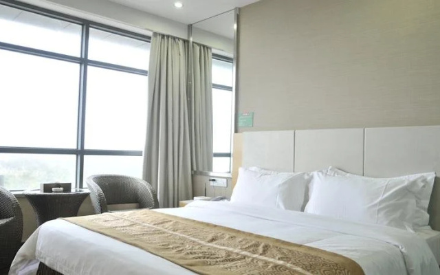 Harbour Plaza Holiday Hotel