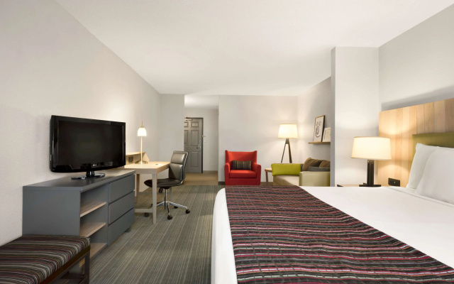 Country Inn & Suites by Radisson, Minneapolis West, MN