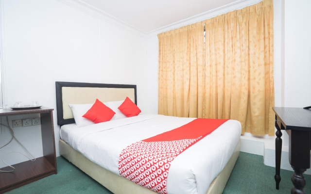 OYO 757 MFU Firdaus Hotel