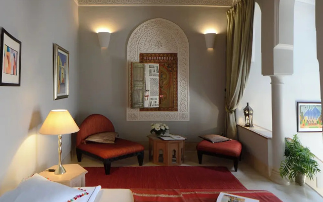 Magnificent Riad Beautiful Communal Swimming Pool - by Feelluxuryholidays