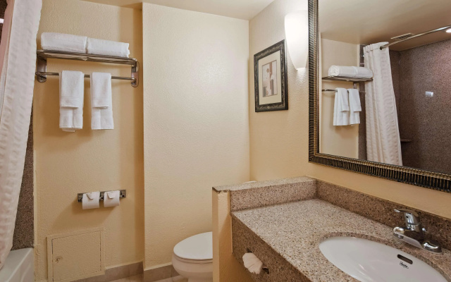 Best Western Plus Hotel & Conference Center