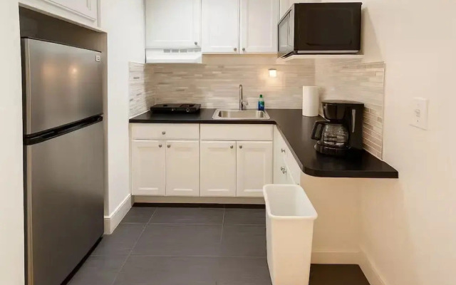 Miami Beach 1 bedroom Beachside Comfort