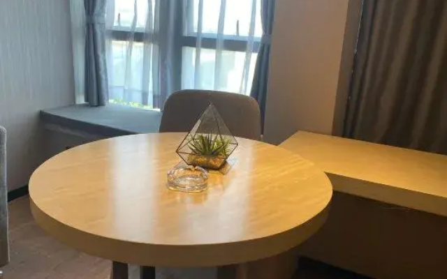 Echarm Hotel (Liuzhou Liunan Wanda Plaza Liuyong Road )