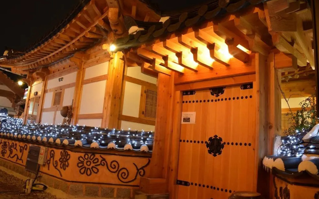 Jeonju Byeoljari Hanok Pension