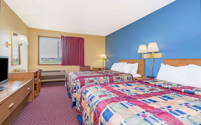 Days Inn by Wyndham West-Eau Claire