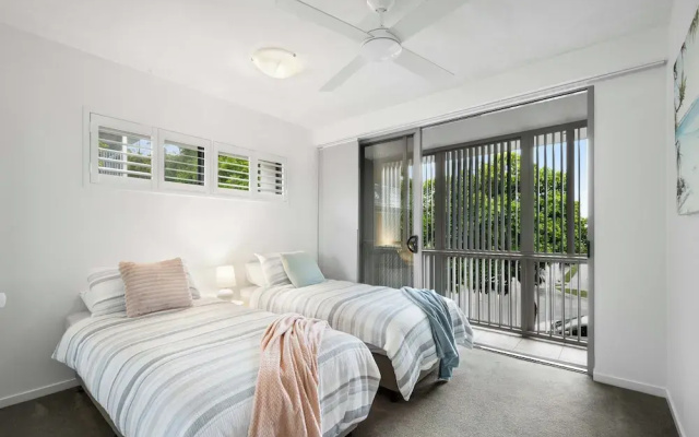 Pool View 3-Bed Oasis in Drift Resort