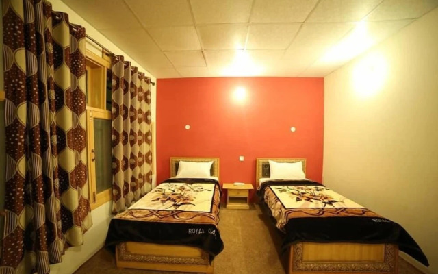 Eden Lake View Hotel