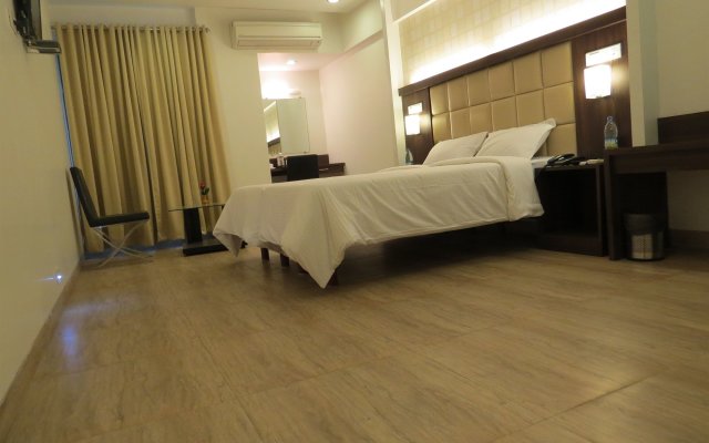 Krishna Avatar Stay Inn in Navi Mumbai, India from 38$, photos, reviews - zenhotels.com guestroom