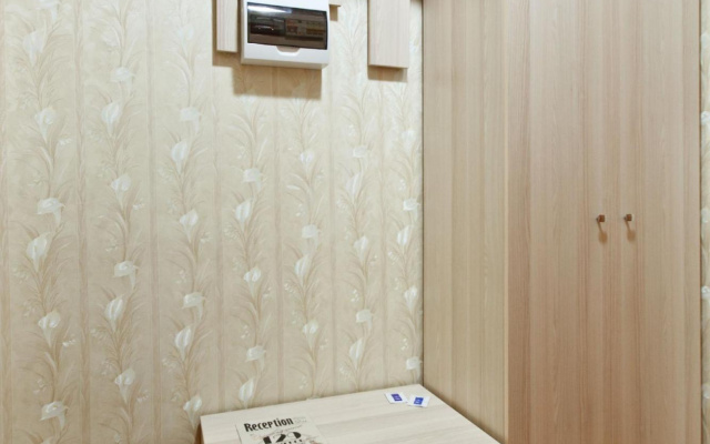 Red 13 Hostel