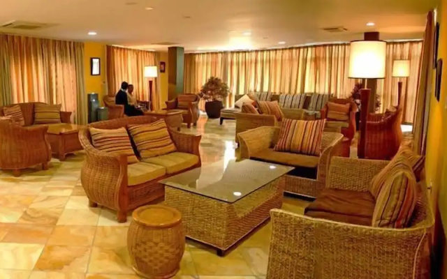 Snowcrest Hotel