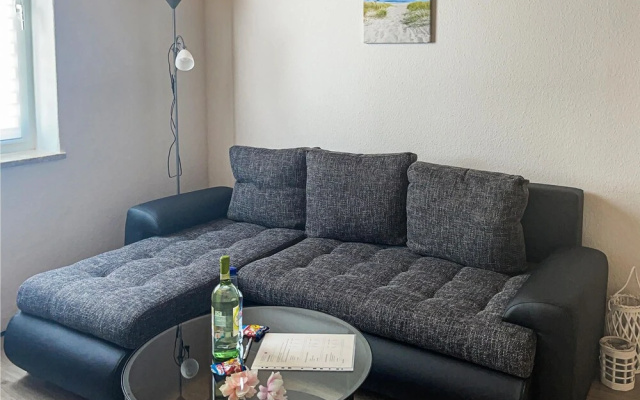 Amazing Apartment in Dithmarschen With 1 Bedrooms
