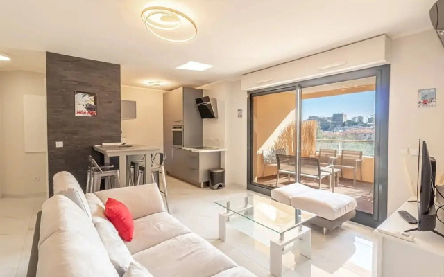 Beautiful Apartment With Pool Near Monaco