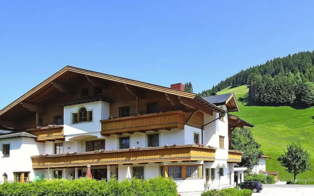 Apartment in Filzmoos Near Ski Amade