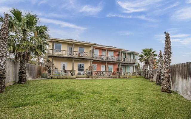 Texas Teal House