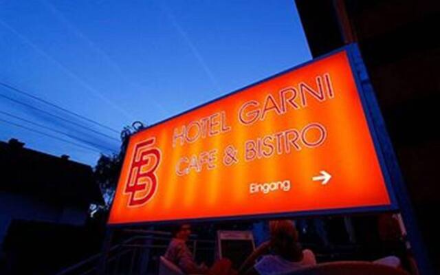 Отель EB Hotel Garni Австрия, Зальцбург - 1 отзыв об отеле, цены и фото номеров - забронировать отель EB Hotel Garni онлайн вид на фасад