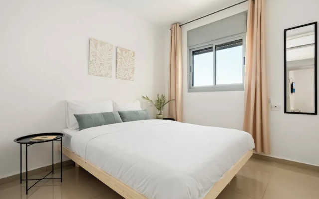 MAMAD - Sea View Beach Penthouse by Sea N' Rent