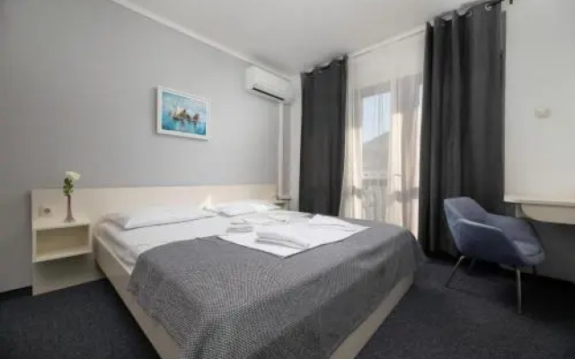 Guest House Zeba & Riviera