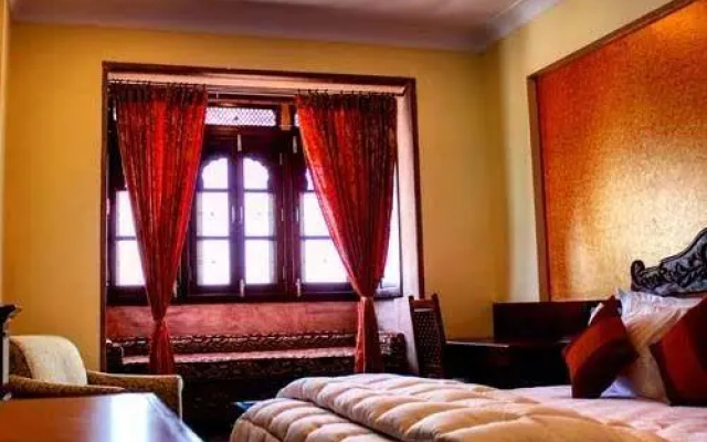 Raj Haveli Heritage