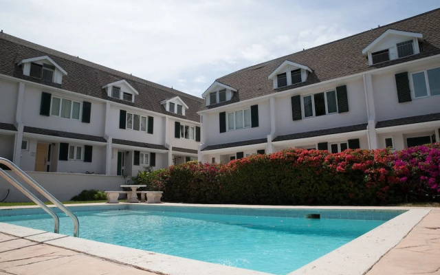 Bayview House Paradise Island