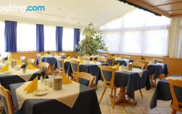 Hotel zu den Linden
