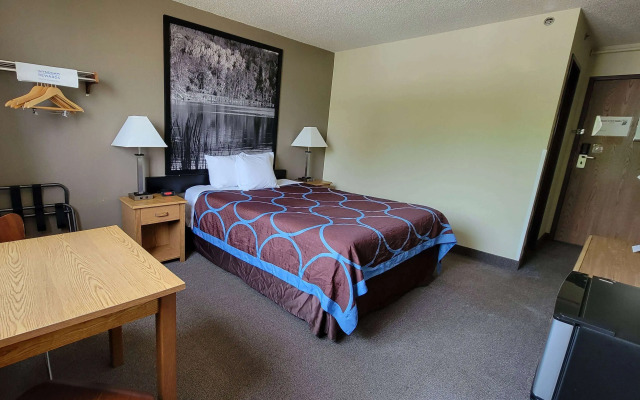 Super 8 by Wyndham Park Rapids