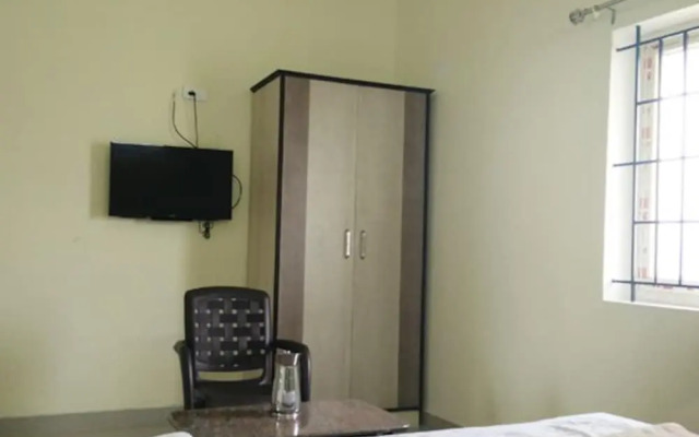 Hotel Sri BalaKrishna
