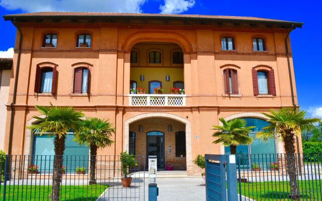 Отель Residence Baco da Seta Италия, Лимена - отзывы, цены и фото номеров - забронировать отель Residence Baco da Seta онлайн вид на фасад