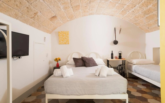 Fico! Apartments by MONHOLIDAY