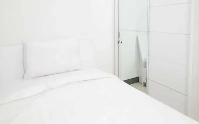 Spacey And Homey 2Br At Supermall Mansion Apartment