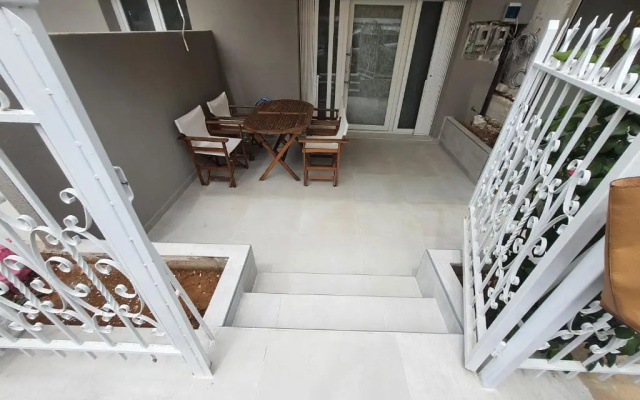 New apartment ,50m from the sea at Nea Irakleia.