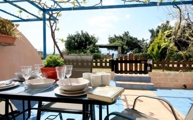 Seaside, relaxing family house with playground! Villa Lavrys 3