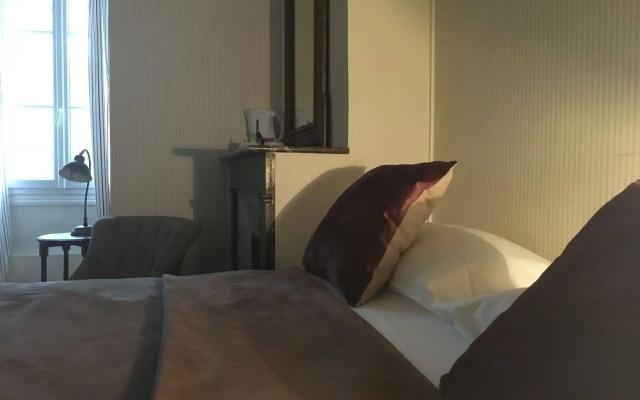 Hotel Val De Loire