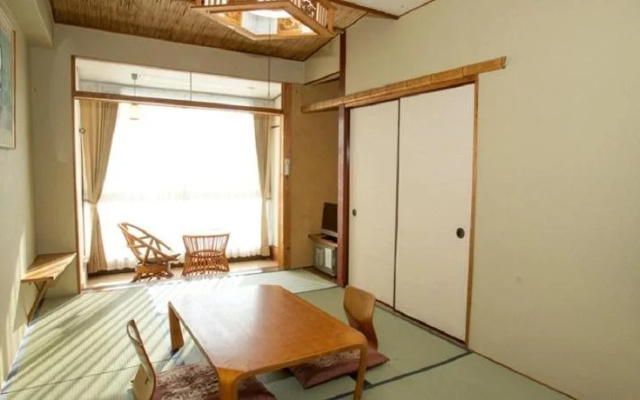Nangoku Hotel(南国ホテル)