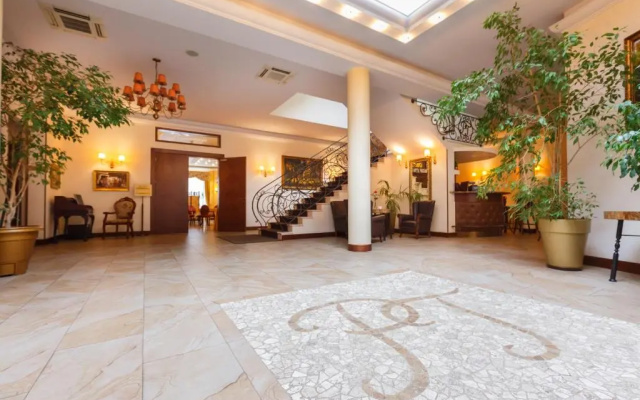 Hotel Pan Tadeusz