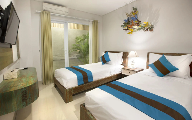 Hola Seminyak