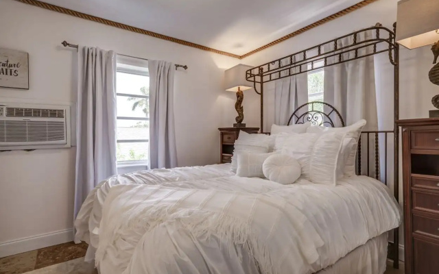 Sea Steps Suites