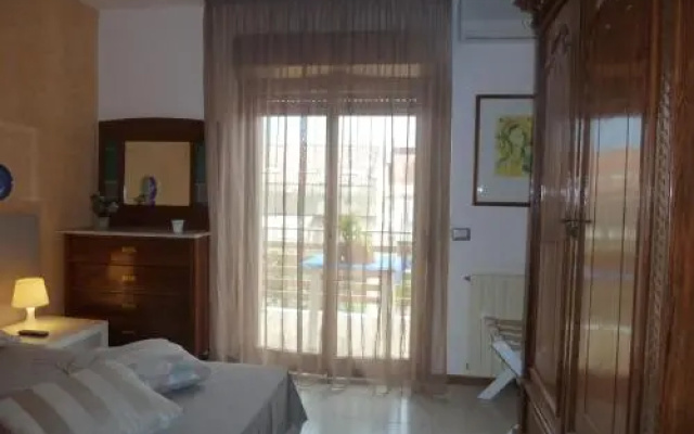 B&B Al 258
