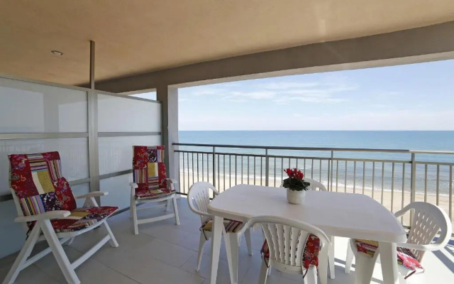 Apartamento frente al mar