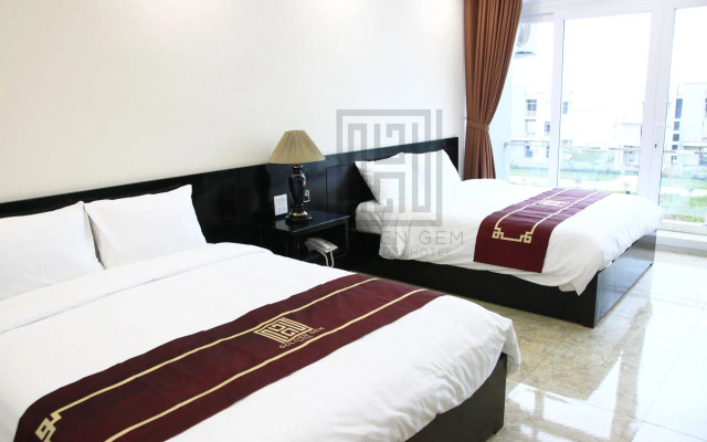 Golden Gem Tuan Chau Hotel