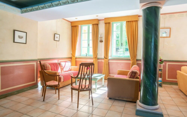 Cozy Apartment in Drome with Pool