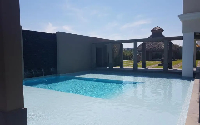Departamento de Lujo en Acapulco Diamante