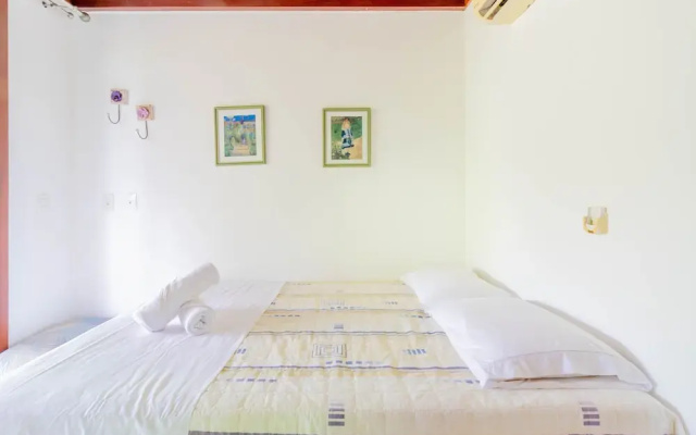 IT30 Bangalô Pé na Areia 3 Suítes