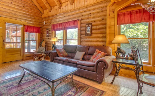 Cozy Bear Cove #288