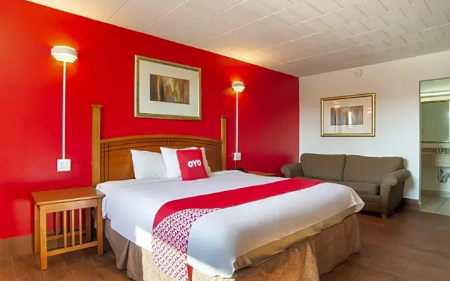 Oyo Hotel Baltimore Hwy 40