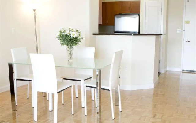 Premier Furnished Apartment at The Pier