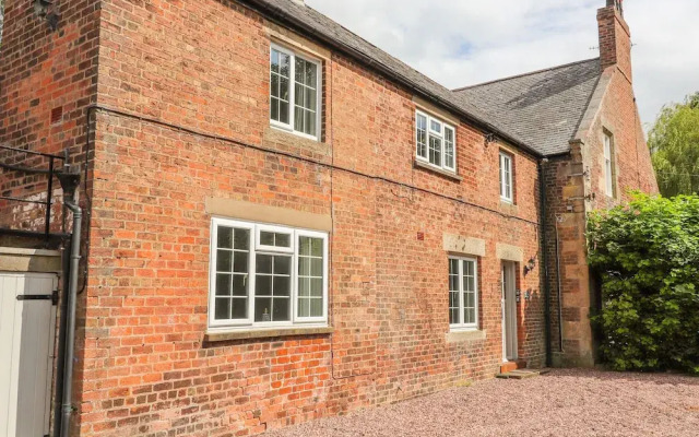 Well House Farm Flat 1