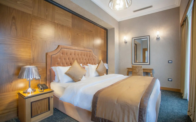 Hotel Colosseo Tirana