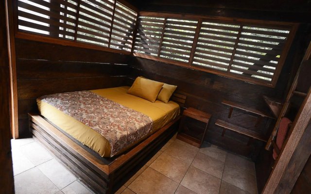 Jamu Lodge
