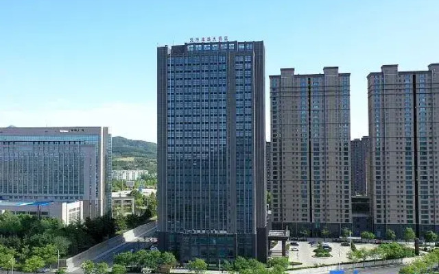 Yantai Baohua Mingdu Hotel