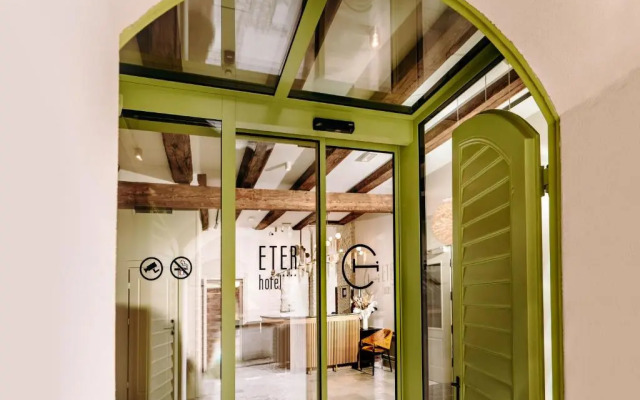 Hotel ETER